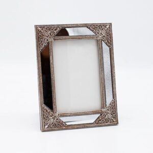 ΚΟΡΝΙΖΑ (13x18) ΠΟΛΥΡΕΖΙΝ ΜΠΡΟΝΖΕ 18.1x1.8x23.2cm