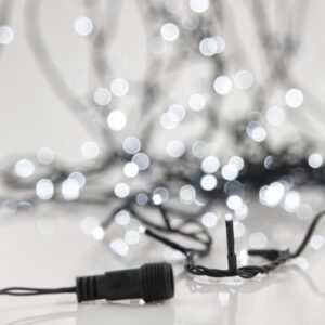 ΣΕΙΡΑ, 180 LED 3mm, 31V, 2 ΕΠΕΚΤΑΣΕΙΣ ΕΩΣ 6 ΣΕΤ, ΠΡΑΣΙΝΟ PVC ΚΑΛΩΔΙΟ, ΛΕΥΚΟ LED ANA 7.5cm, ΙΡ44 (ΧΩΡΙΣ ΜΕΤΑΣΧΗΜΑΤΙΣΤΗ, ΧΩΡΙΣ ΠΡΟΕΚΤΑΣΗ ΠΑΡΟΧΗΣ)