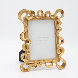 ΚΟΡΝΙΖΑ (13x18) ΑΣΥΜΜΕΤΡΗ ΠΟΛΥΡΕΖΙΝ ΧΡΥΣΟ 20x2.2x25.8cm